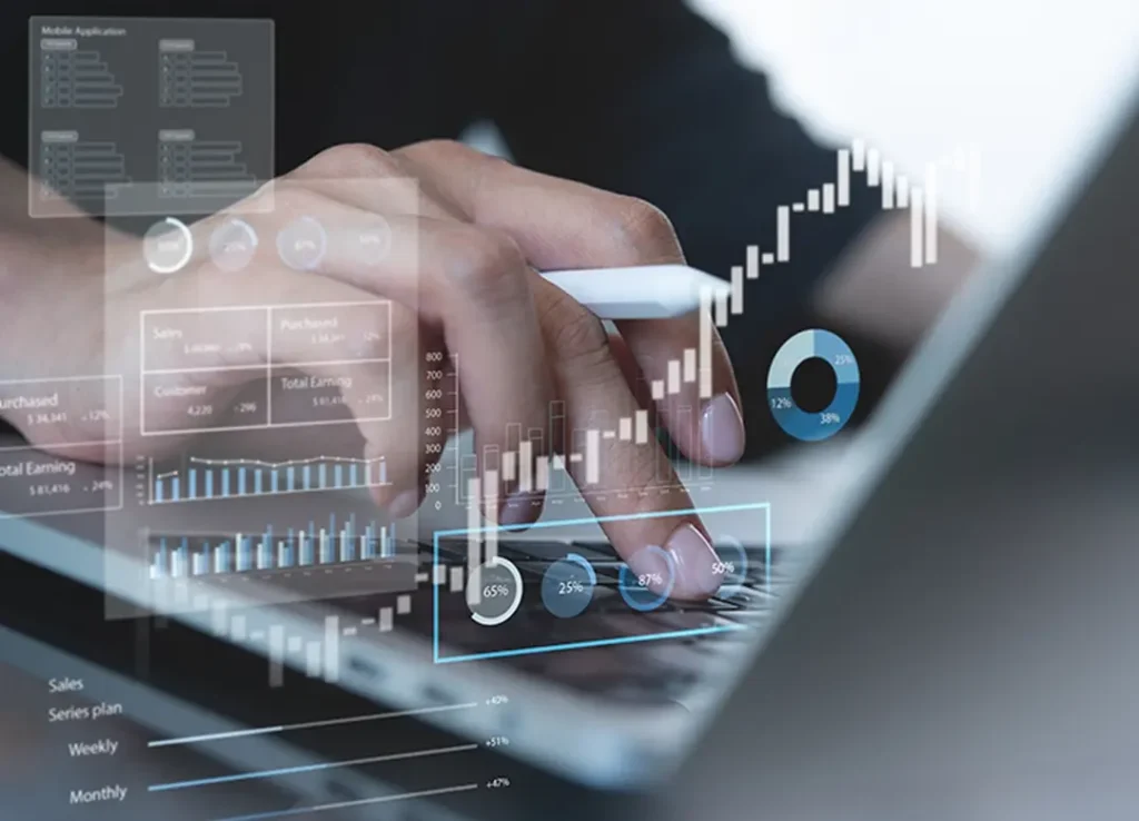 Un ejemplo de Contabilidad administrativa permite el análisis de información.