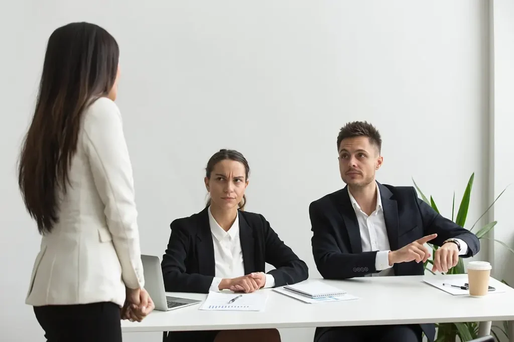 Las causas de impuntualidad en el trabajo afectan al entorno social.