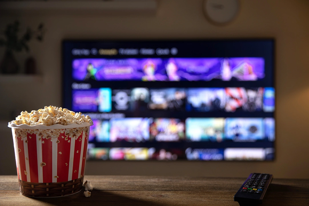 Conoce las series y películas para maratonear en vacaciones decembrinas.