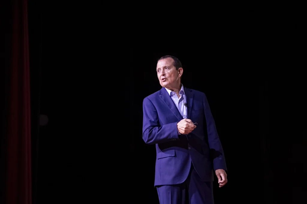  Manuel Palma compartió conocimiento sobre sus negocios.