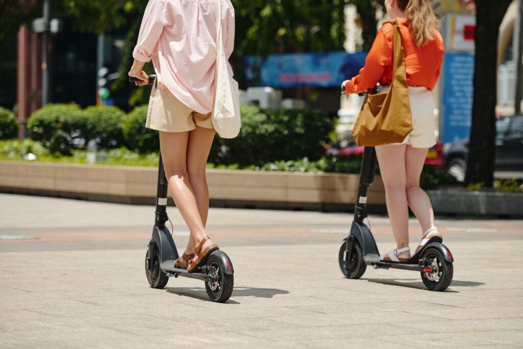 Transporte alternativo en la Ciudad de México; scooter eléctrico.